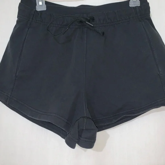 Lululemon Inner Glow Short 3” Terry Athletic Shorts Black Size 6 (Like New) - Picture 5 of 13